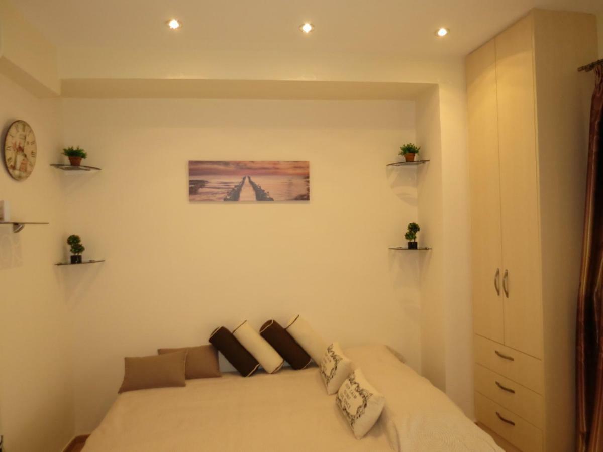 Nice Studio Next To The Sea Athens Luaran gambar